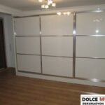 parlak kapaklı ray dolap