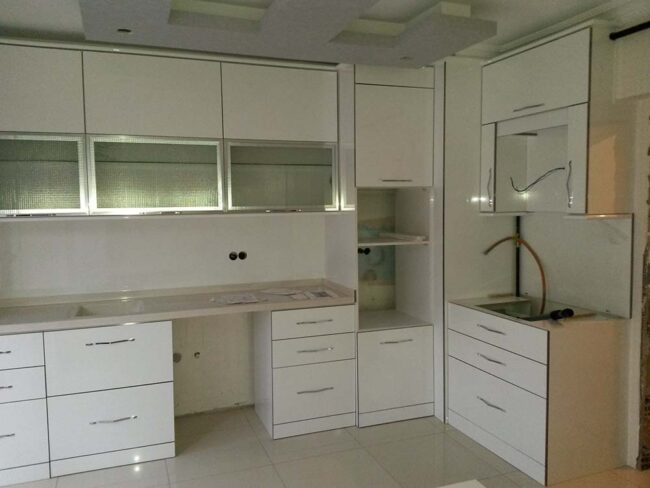 akrilik kapaklı mutfaklar