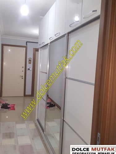 yüklük,vestiyer,portmanto