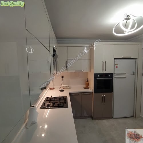 akrilik kapaklı mutfak