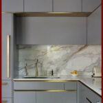 Akrilik mutfak kullanışlımıdır